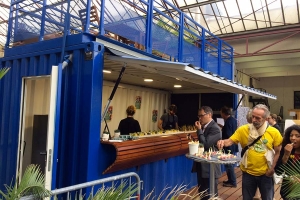 Containerland.fr : transformation de conteneurs maritimes en snack